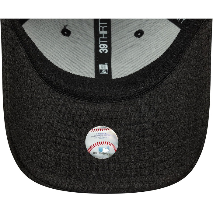 Кепка New Era MLB New York Yankees 39Thirty Flexfit - оригінальна бейсболка з вигнутим козирком