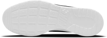 Кросівки Nike Tanjun для чоловіків, чорно-білі, розмір 40.5 EU