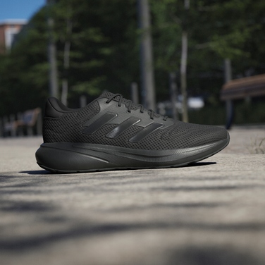 Бігові кросівки Adidas Response, розмір 44