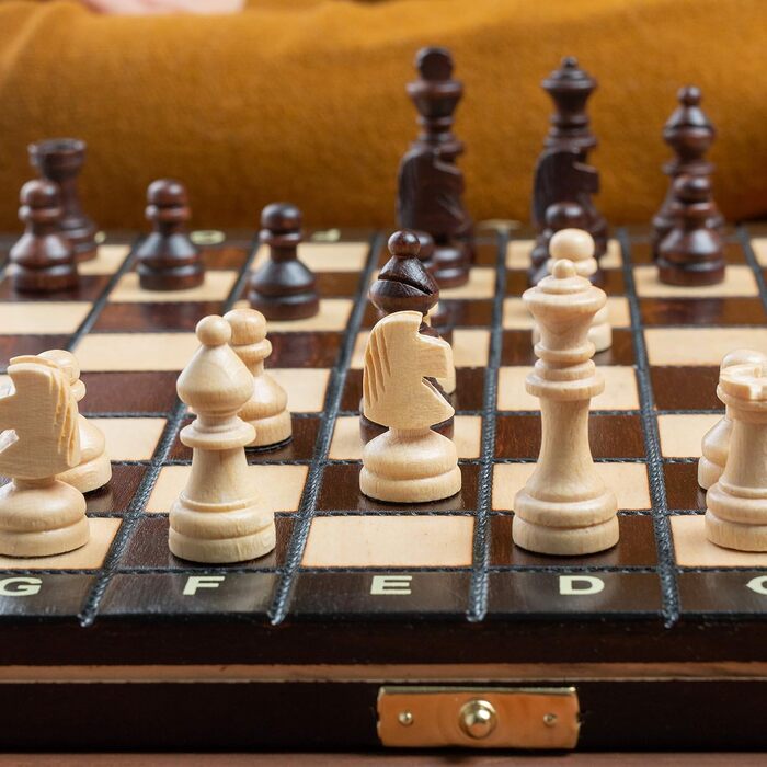 Велика магнітна дорожня шахова дошка з дерева Master of Chess 28 см, ручна робота, для дорослих і дітей