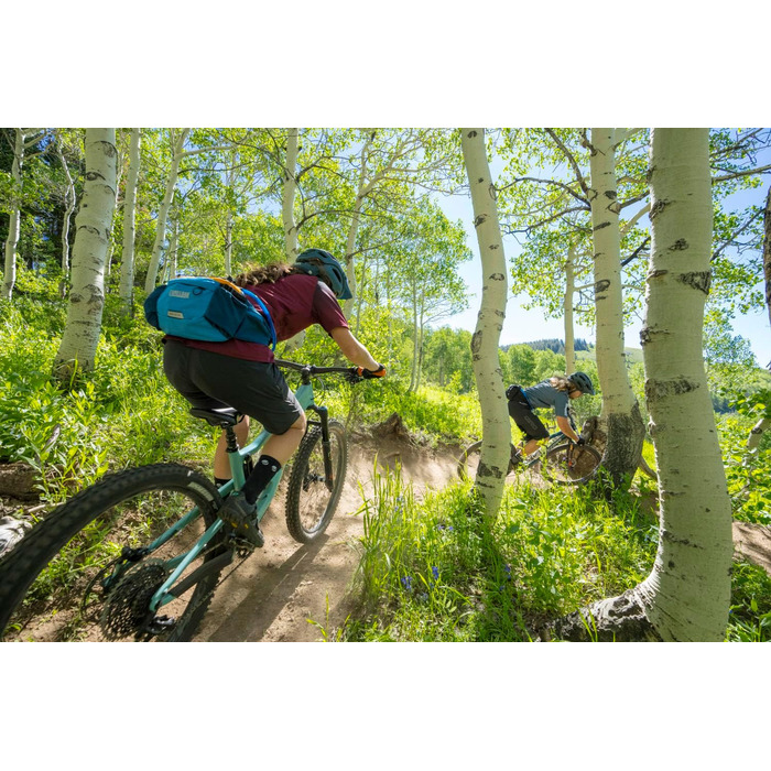 Поясна сумка Camelbak M.U.L.E. 5, оливкова, для гідрації