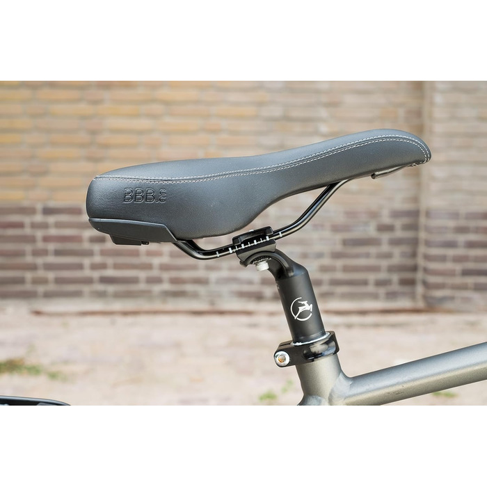 Анатомічне велосипедне сідло BBB Cycling SoftShape Relaxed BSD-125, універсальне, комфортне