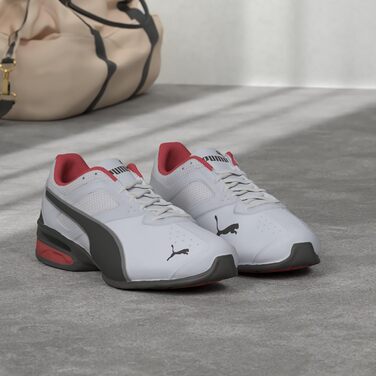 Чоловічі кросівки PUMA Tazon 6 FM - білий, чорний, срібний (42 EU)