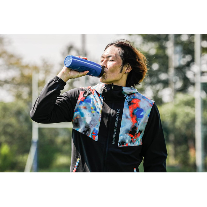 Спортивна пляшка для води Under Armour Sideline, 900 мл, з швидким клапаном, синьо-чорна, для фітнесу та тренувань