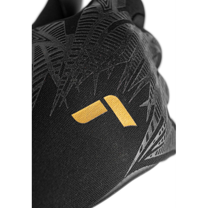 Воротарські рукавички Reusch Pure Contact Infinity Junior чорно-золоті, розмір Junior