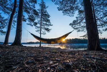 Гамак Amazonas Ultra-Light Silk Traveller Thermo 275x140 см, зелений, до 200 кг - надлегкий шовковий гамак для подорожей