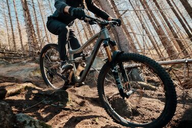 Пляшка для води Fidlock Twist 750 мл Compact з кріпленням Twist Bike Base для велосипеда