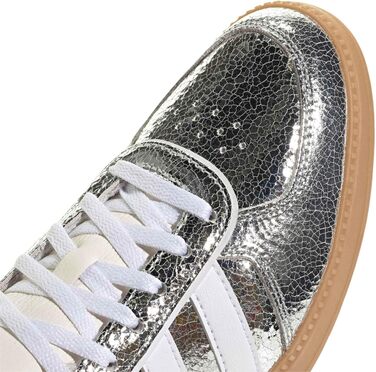 Жіночі кросівки adidas Breaknet Sleek (40.5 EU, сріблястий/білий, пісочна підошва)