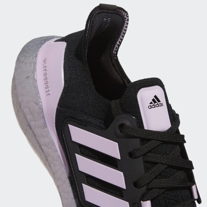 Кросівки для бігу Adidas Ultraboost 22 жіночі, чорні (40 2/3 EU)