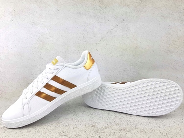 Жіночі спортивні кросівки Adidas GY2578, розмір 38 2/3