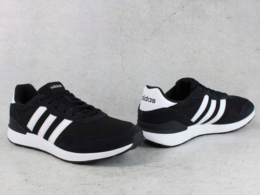 Чоловічі легкі спортивні кросівки adidas Run 60s 4.0, чорні, JR6622, 43 1/3