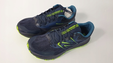 Чоловічі спортивні кросівки New Balance MTNTRLB5, розмір 45