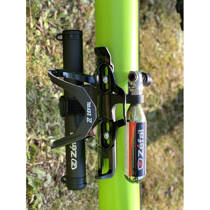 Фляготримач Zéfal Pulse Z2i з CO2-інфлятором і 2 балонами 25 г, чорний, універсальний