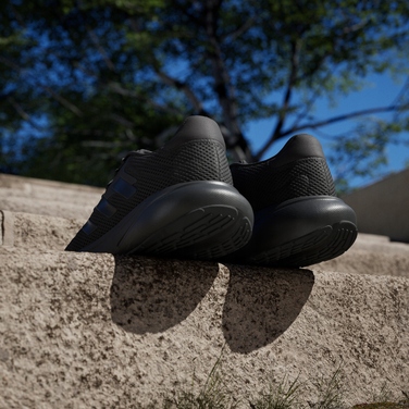 Бігові кросівки Adidas Response, розмір 44