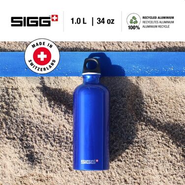 SIGG алюмінієва пляшка для води Traveller 1 л, легка, герметична, підходить для газованих напоїв, BPA-free, темно-синя, кліматично нейтральна