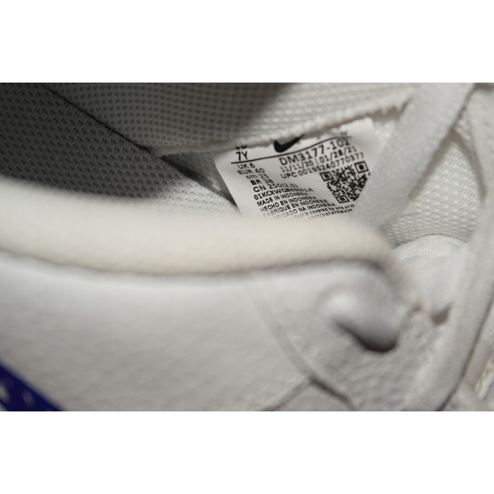 Жіночі спортивні кросівки Nike Air Force 1, розмір 40