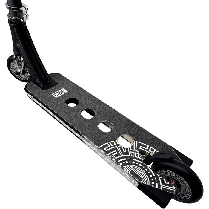 Скутер вілсажний CORE Trick Tretroller 110mm з колесами ABEC 9 для початківців та професіоналів, від 5 років, регульована висота 78-95 см + наліпка Fantic26 (Park CL1 H=86cm, чорний хром)