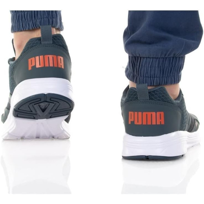 Кросівки для бігу PUMA Unisex NRGY Comet, сірий, 45 EU