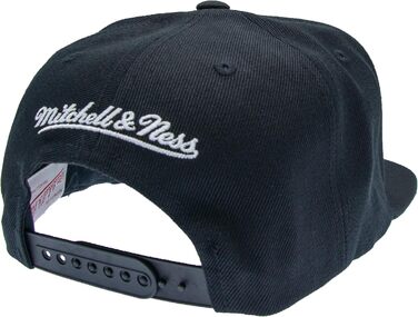 Кепка Mitchell & Ness NBA Flat Visor Snapback Chicago Bulls - унісекс, регульована