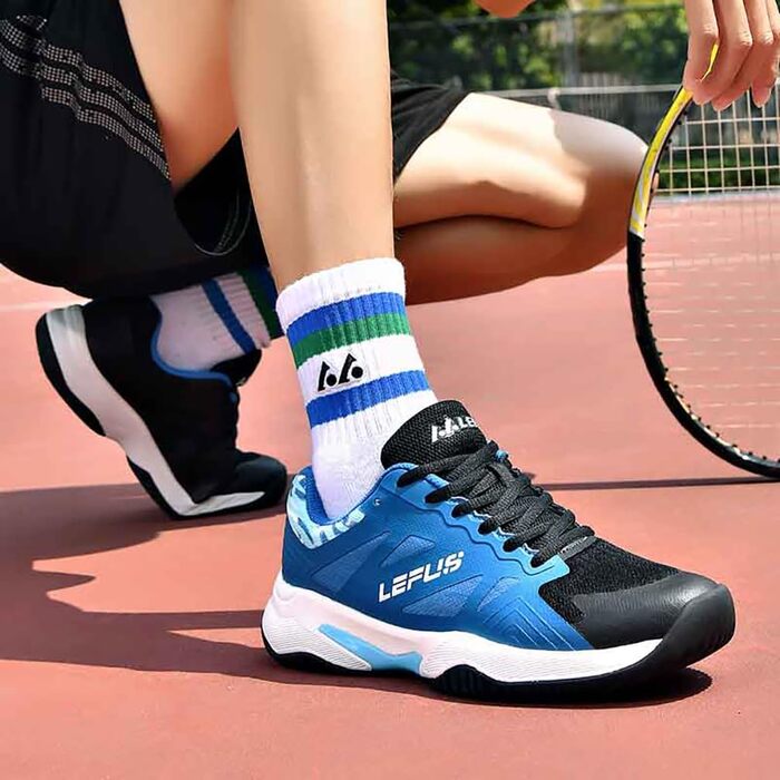 Взуття для тенісу, бадмінтону та піклболу. Зручні зальні кросівки для чоловіків та жінок. Дихаючі фітнес-кросівки з неслизькою підошвою. Білі, зелені, сині, чорні кольори. Розмір 41 EU