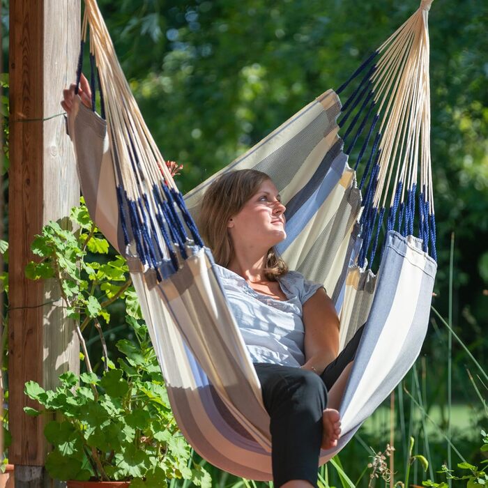 Підвісне крісло La Siesta Domingo для відпочинку: бамбук, сертифікована бавовна GOTS, поворотний механізм 360°, колір Sea Salt, базовий розмір