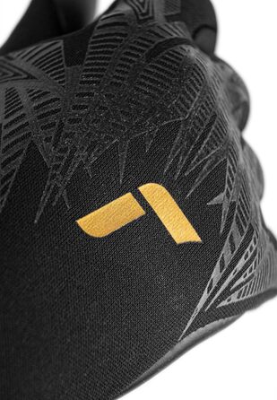 Воротарські рукавички Reusch Pure Contact Infinity Junior чорно-золоті, розмір Junior