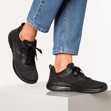 Жіночі кросівки Skechers, розмір EU 40, чорного кольору