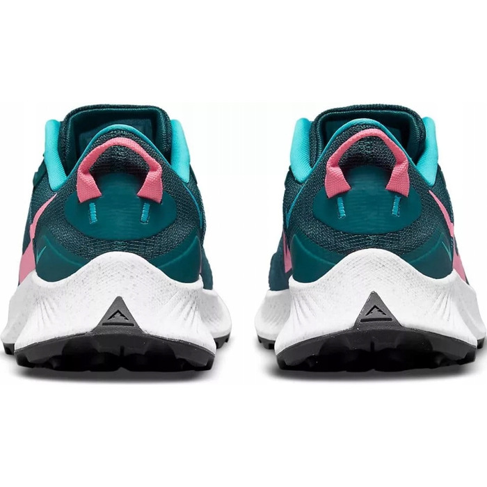 Жіночі кросівки NIKE PEGASUS TRAIL 3, р. 36,5 — зручне спортивне взуття для бігу