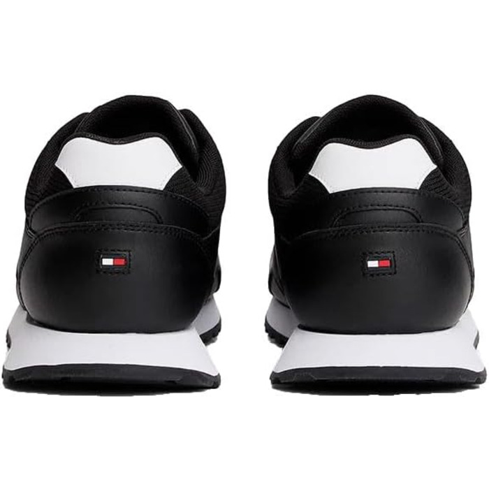 Чоловічі шкіряні кросівки Tommy Hilfiger Runner New Eva, чорні (Black Black White), розмір 40 EU