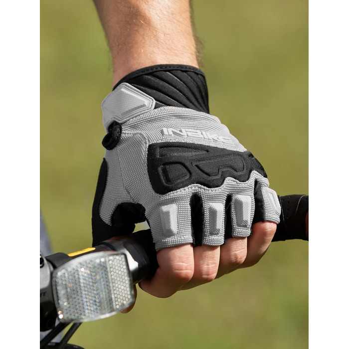 Рукавички INBIKE напівпальцеві гнучкі для велоспорту, крос-кантрі, фітнесу, тренувань та скелелазіння з захисними вставками TPR та SCR, H010, зелені (сірі, M)
