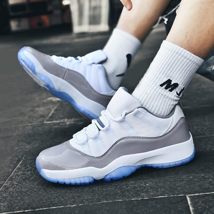 Кросівки баскетбольні чоловічі/жіночі, унісекс. Зручні кросівки для занять спортом, прогулянок та повсякденного носіння. Розміри 36-45, білий, синій, сірий. Антиковзаюча підошва, легкі.