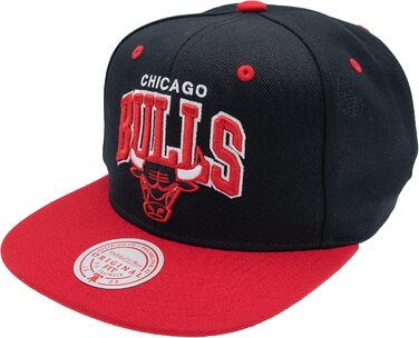 Кепка Mitchell & Ness Snapback Team Arch NBA Chicago Bulls чорний/червоний