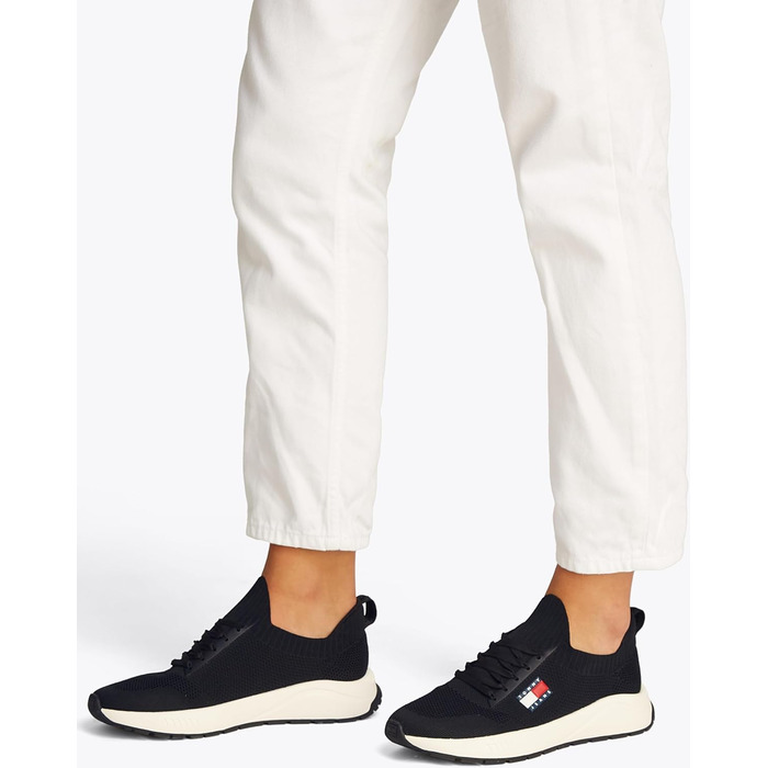 Футболка Tommy Jeans Runner Knitted чоловіча, чорна, 43 EU