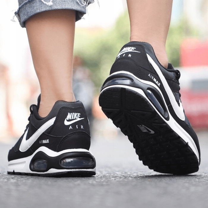 Жіночі кросівки Nike Air Max Command, р. 40 — спортивні, зручні та модні