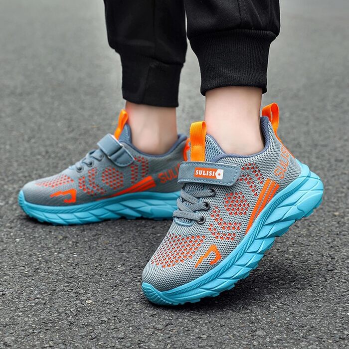 Дитячі кросівки для хлопчиків та дівчаток. Сірі, з клямками, для залу, бігу, фітнесу, вулиці. Легкі, дихаючі, Mesh. 30 EU