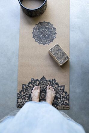 Еко-йога-мат Yoga Design Lab з корка для гарячої йоги, преміум-якість, з ременем для перенесення