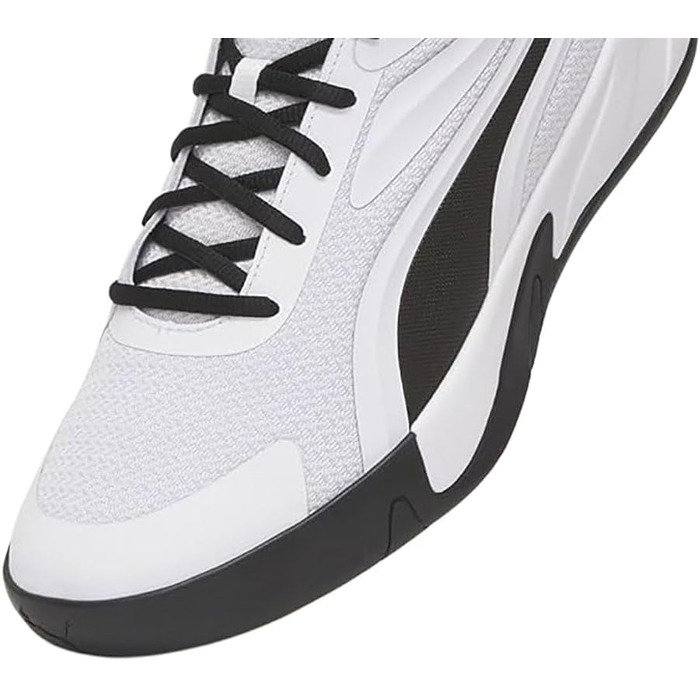 Кросівки PUMA Court Pro для чоловіків, баскетбольні, 45 EU, білий/чорний