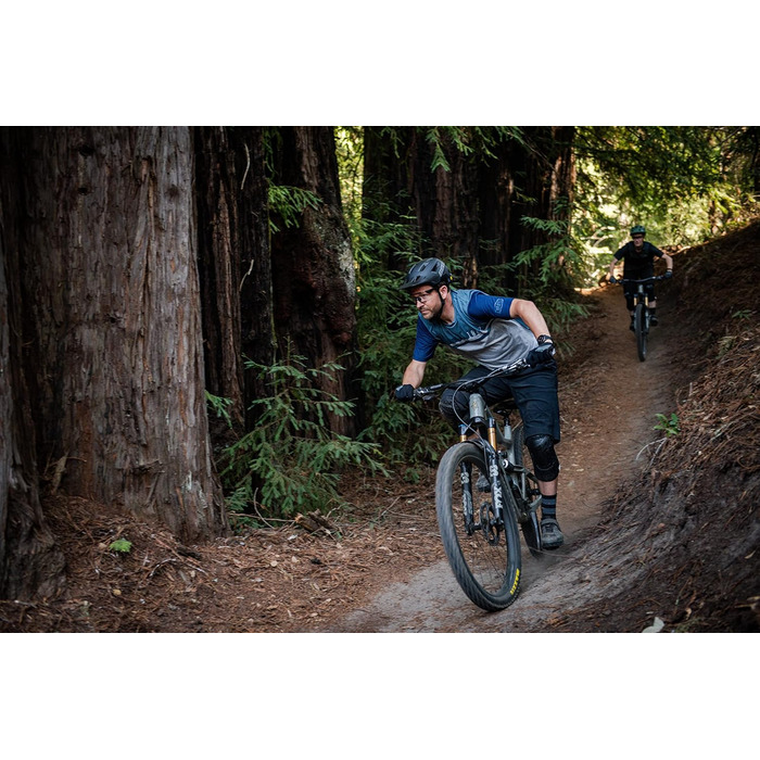 Велосипедний шолом Bell Nomad 2 MTB для гірського велосипеда
