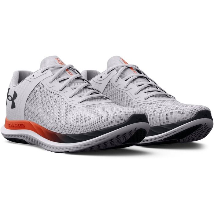 Чоловічі бігові кросівки Under Armour Charged Breeze (45 EU, білий, помаранчевий, чорний)