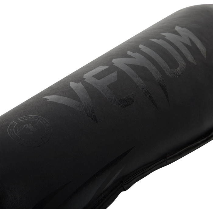 Захисні щитки для гомілки Venum Challenger 2.0 XL чорні, для дорослих