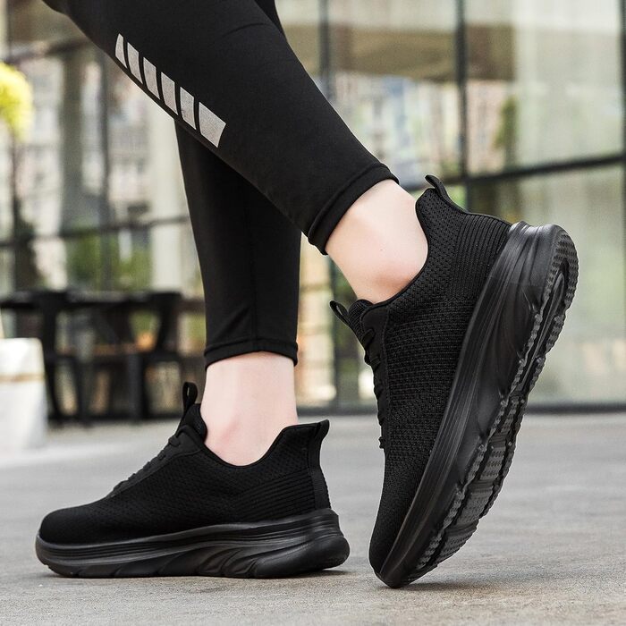 Чоловічі Slip-On кросівки DimaiGlobal без шнурівків: легкі, дихаючі, для занять спортом та відпочинку, розмір 40 EU, чорний колір