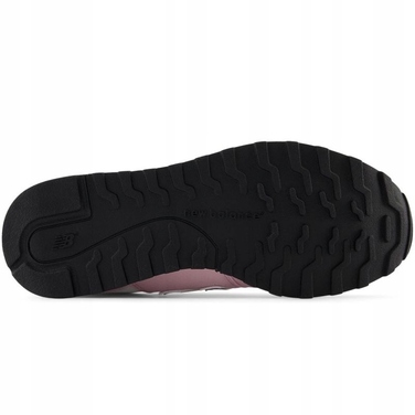 Жіночі спортивні кросівки New Balance GW500ADC, розмір 37,5