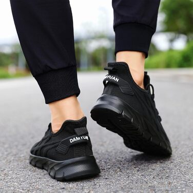 Чоловічі кросівки: спортивні, для бігу, тенісу, фітнесу, ходьби, чорні (39-49 EU)