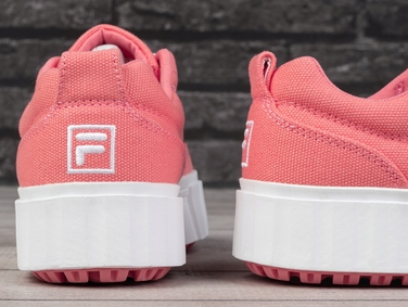 Жіночі спортивні кеди Fila на платформі, розмір 36