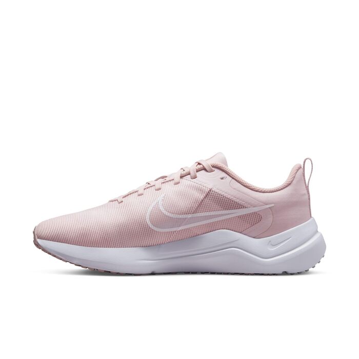 Кросівки Nike Downshifter 12 для чоловіків, Barely Rose White Pink Oxford, розмір 40.5 EU