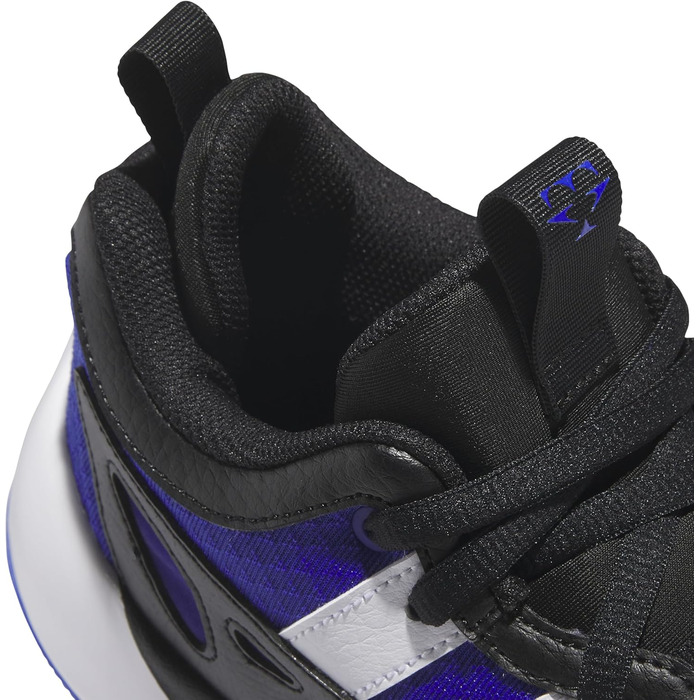 Баскетбольні кросівки Adidas Trae Unlimited (38 EU, блакитний, чорний, білий)