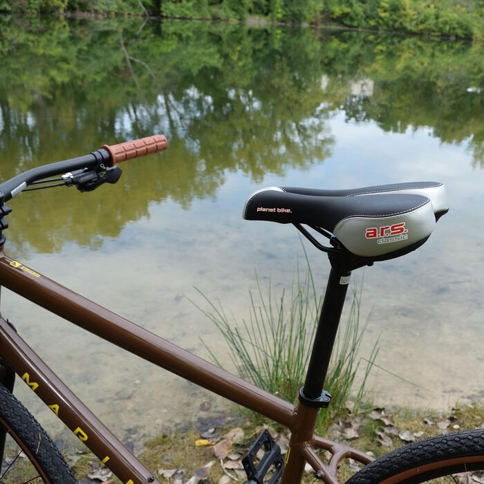 Велосипедне сідло Planet Bike A.R.S. для чоловіків (срібно-чорне) з анатомічним рельєфом