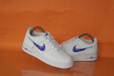 Жіночі спортивні кросівки Nike Air Force 1, розмір 40