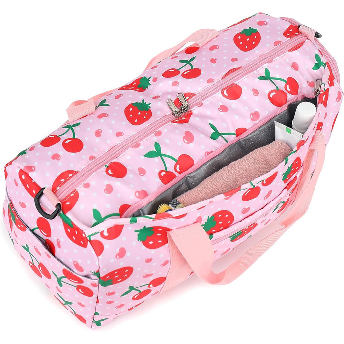 Спортивна сумка для жінок та дівчат: подорожі, фітнес, тренування. З відділенням для взуття та мокрих речей. Ягоди (полуниця, вишня), рожева