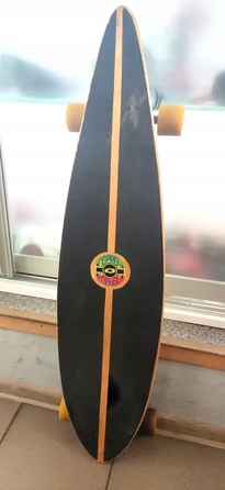 Класичний дерев'яний скейтборд